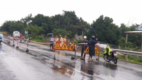 Xói ngầm hoành hành, Vườn Xoài QL1 qua Phú Yên dễ bị cắt đường